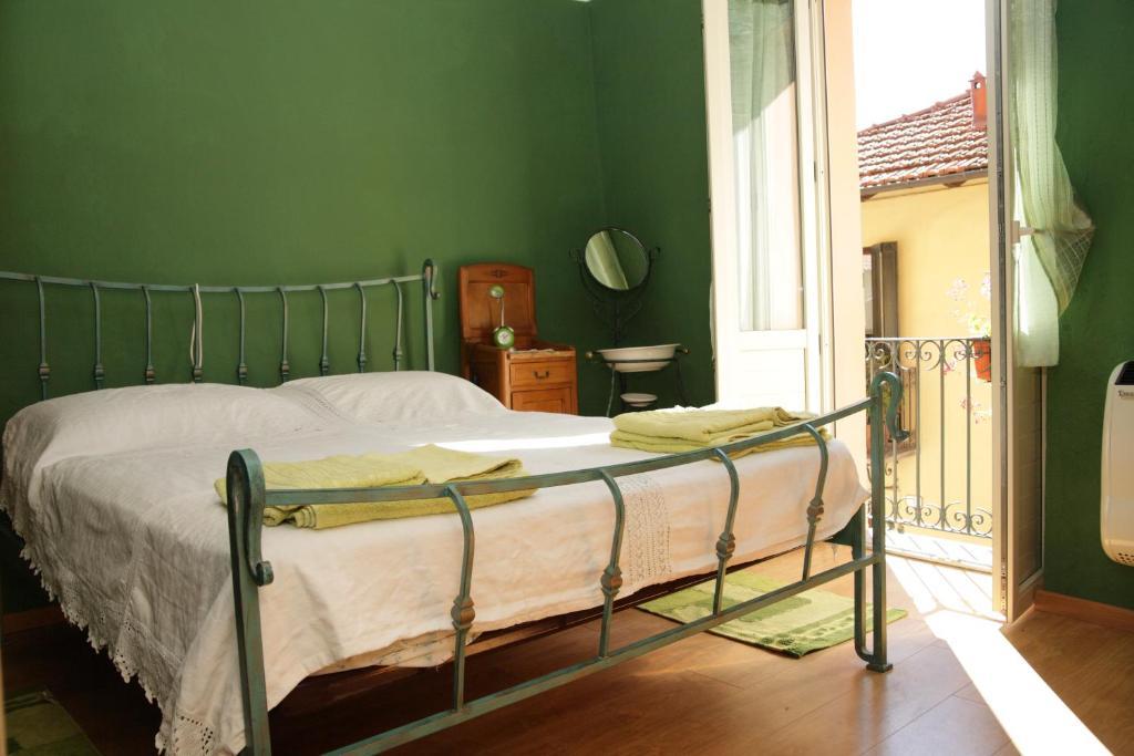 B&B Pisolo E I Persi Pien Roccasparvera Room photo