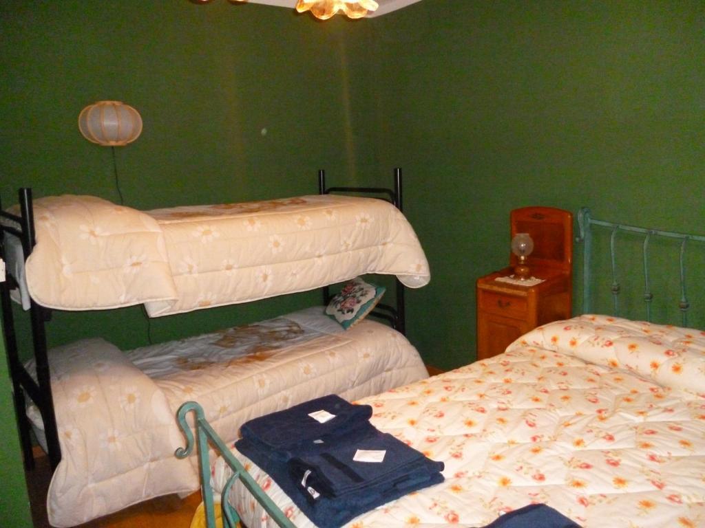 B&B Pisolo E I Persi Pien Roccasparvera Room photo